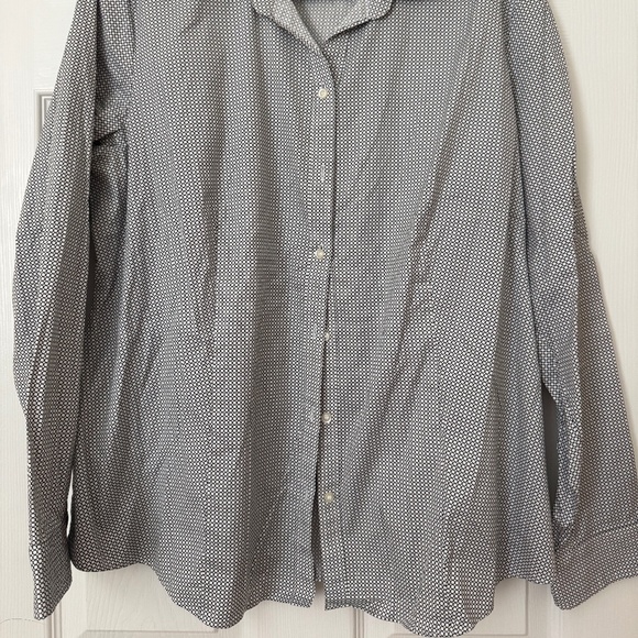 Charter Club - Tailored fit Dress blouse Size 16 - Picture 3 of 3